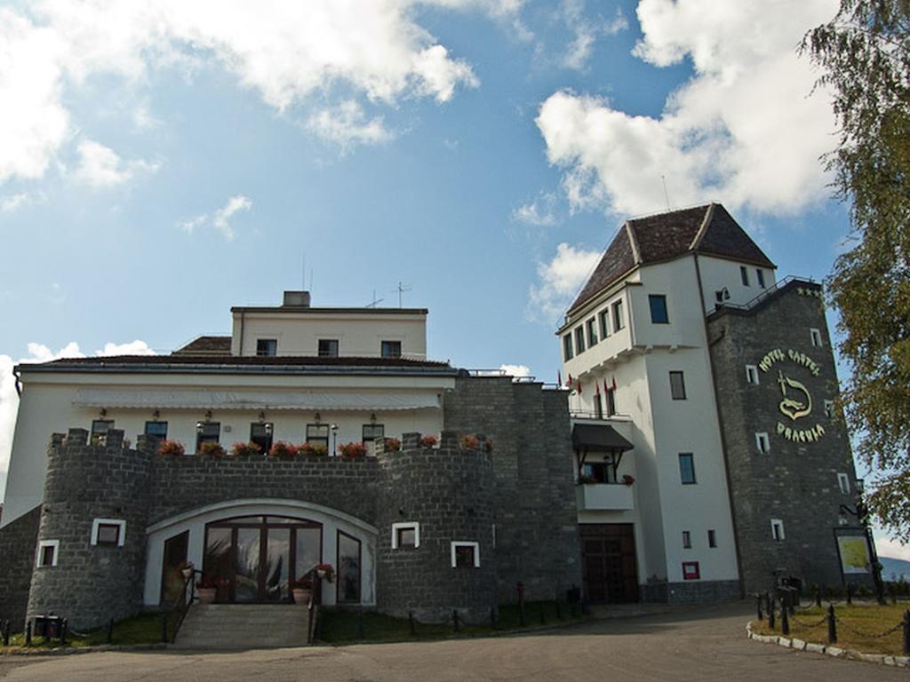 Hotel Castel Dracula Piatra Fantanele Exterior foto