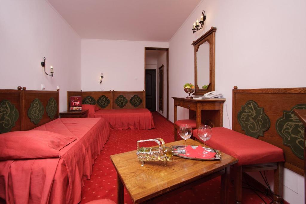Hotel Castel Dracula Piatra Fantanele Quarto foto